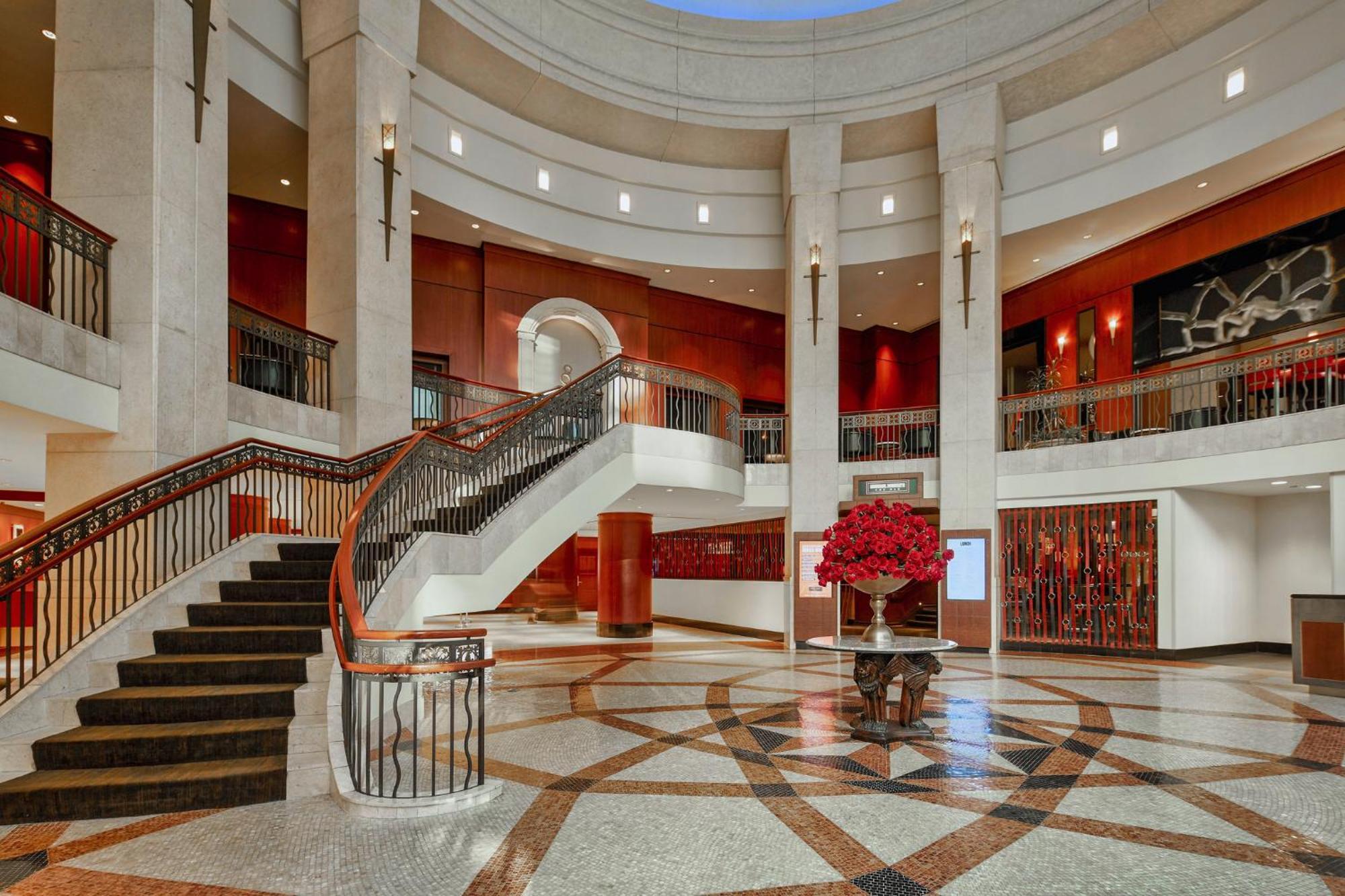 Hotel Intercontinental Magnificent Mile, An Ihg 4*